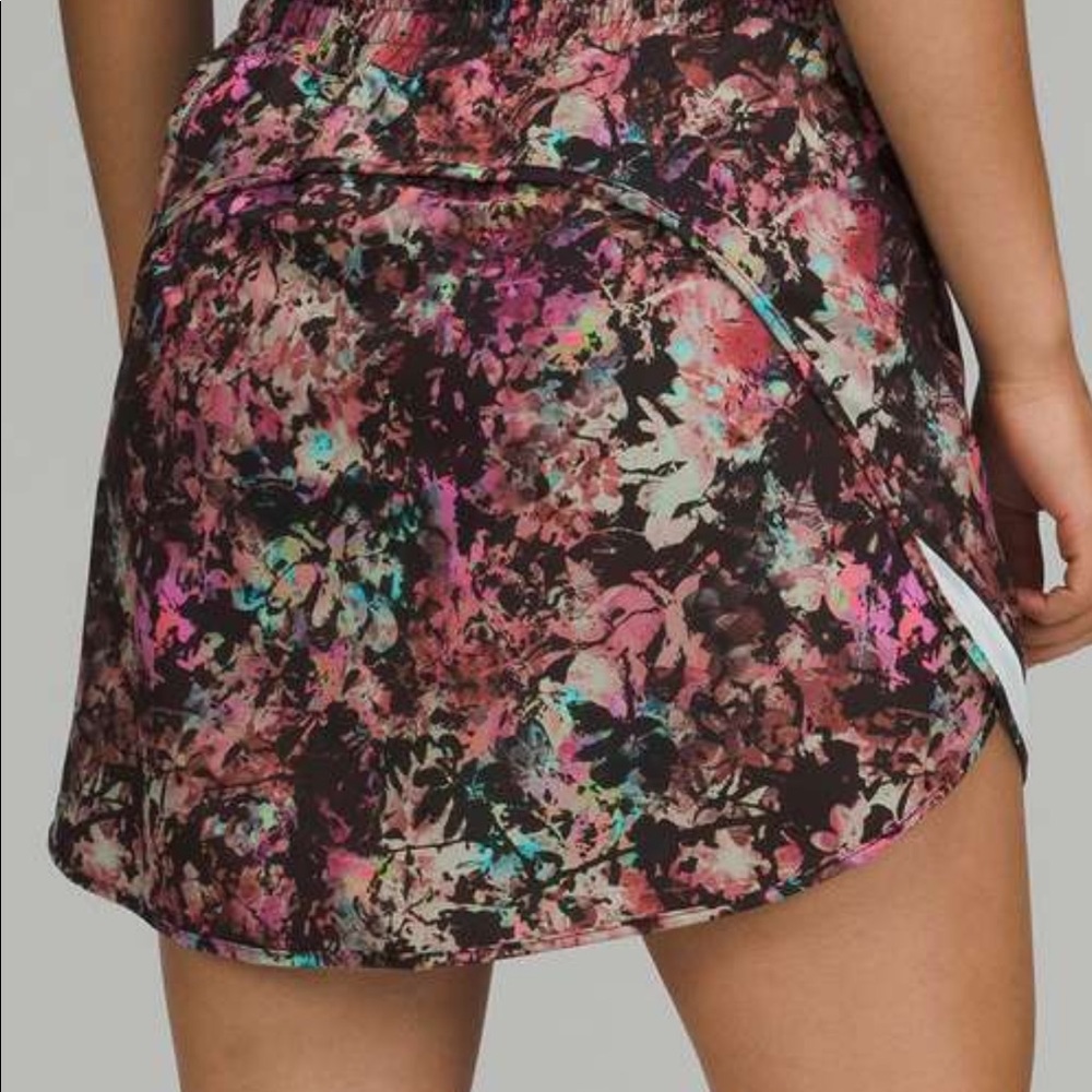 NWT Lululemon athletica, Hitty Hot HR Skirt skort long size 6 skort tennis dark